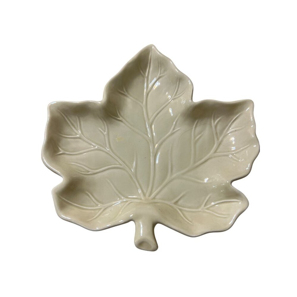 Ceramic Leaf Shaped Decorative Dish Serving Plate Thanksgiving Fall Cream 8"